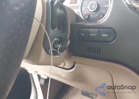 2005 Ford Expedition Eddie Bauer/King Ranch z USA, uszkodzony, nr VIN 1FMPU17505LB13376